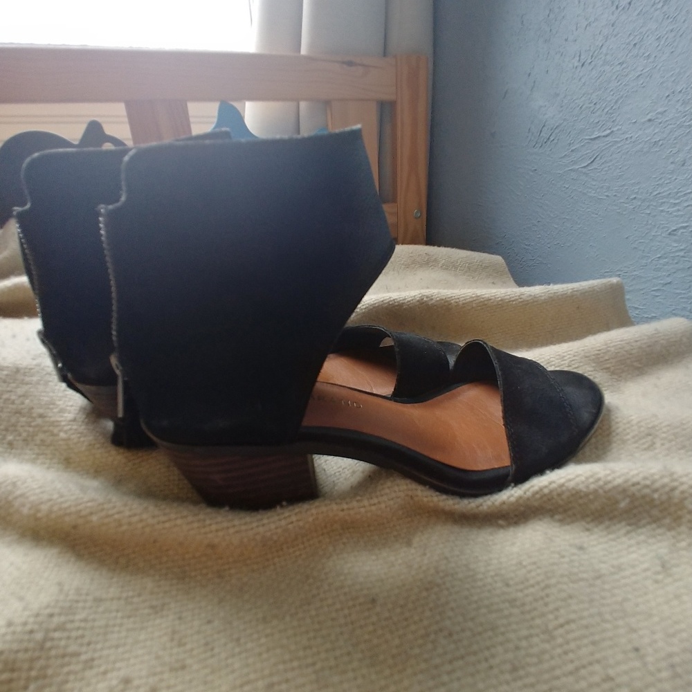 Lucky brand sexy shoes